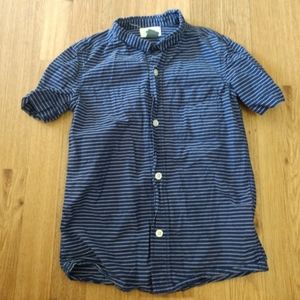 Old Navy size 5 button up shirt